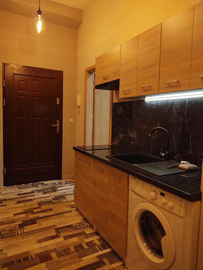 Little Big Bc - Central Modern Studio كراكوفيا المظهر الخارجي الصورة